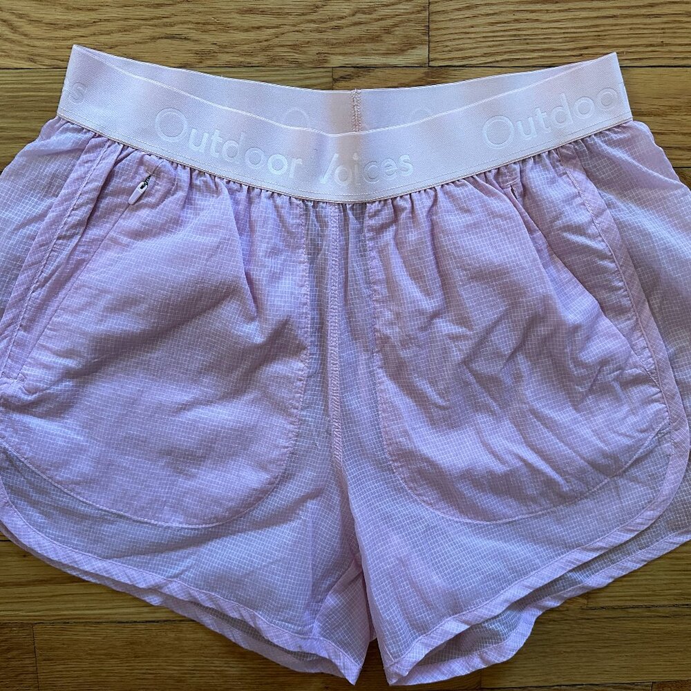NWOT Outdoor Voices OV Pink BreakLite 4" Windbreaker Sport Shorts - Small, Pink